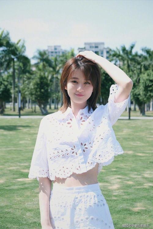 娱乐吃瓜社孟子义,娱乐圈的“瓜中瓜”,揭秘她的成长与蜕变 第1张 娱乐吃瓜社孟子义,娱乐圈的“瓜中瓜”,揭秘她的成长与蜕变 第1张